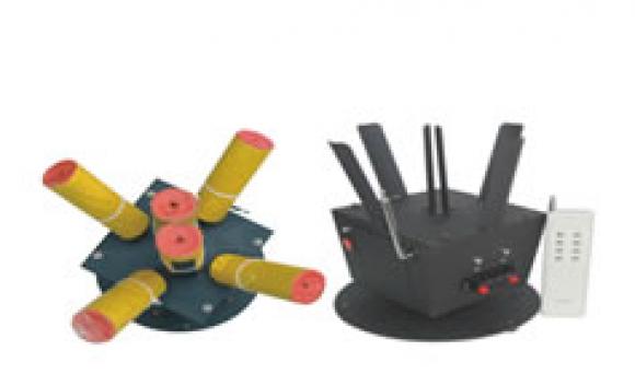 visualizar BASE GIRATÓRIA PARA INDOOR fogos indor, fogos para eventos, sparkles para casamentos, neve artificial, jet co2, bolinha de sabao, gerbs , cascata , fogos para reveillon, show pirotecnico, pirotecnia, MAQUINA NEVE, FROOZEN, FOGOS DE ARTIFICIOS, PIROMUSICAL, FOGUETE, FOGOS, ACIONADOR,