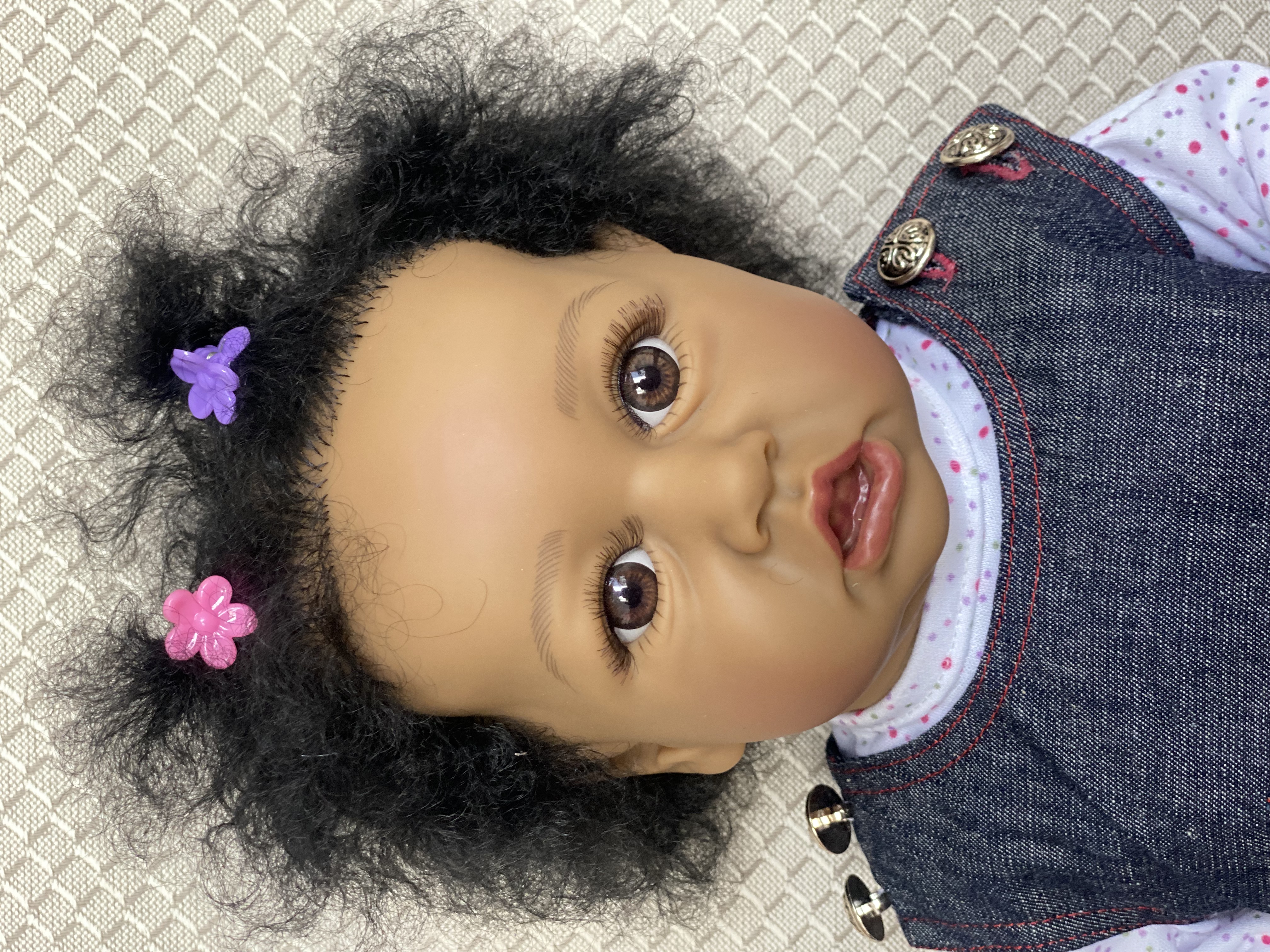 BEBÊ REBORN REALISTA MENINA KYLIN NEGRA