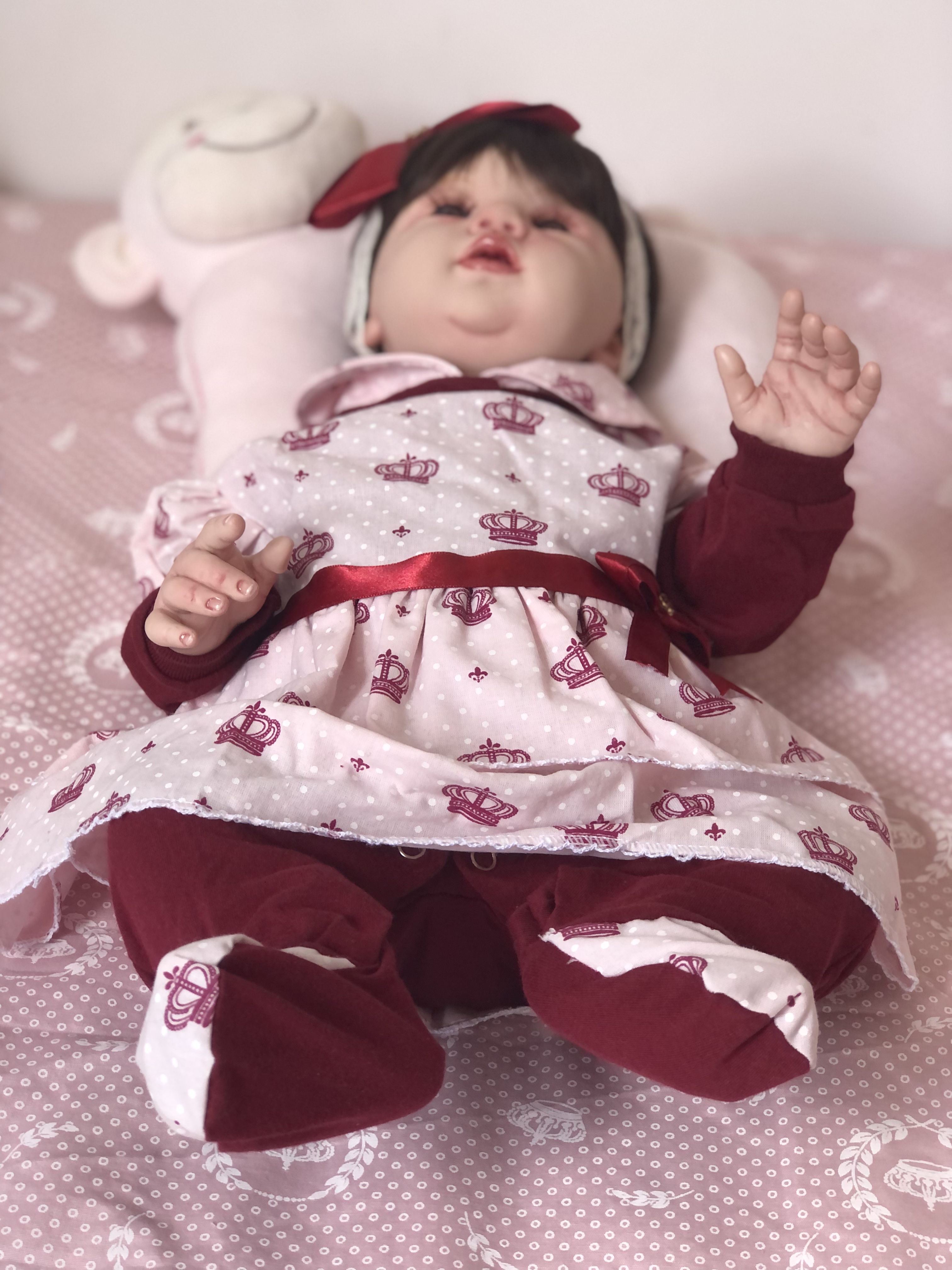 Bebê reborn realista com corpinho todo em silicone, Bebês Realistas arte  Reborn Entrega em 3 a 7 dias